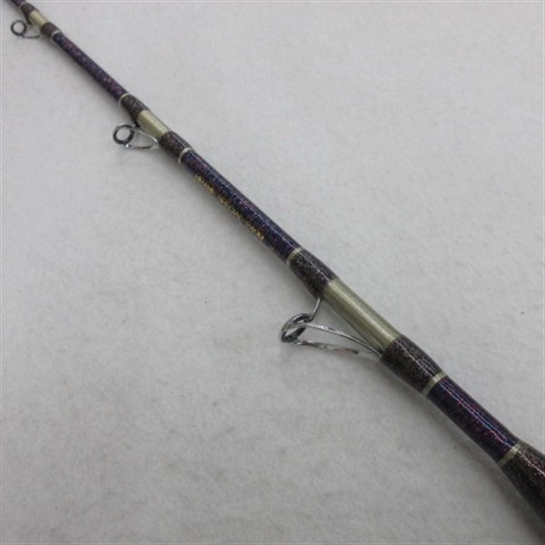 インディペンデンス　ヒラメスペシャル２４０Ｍ